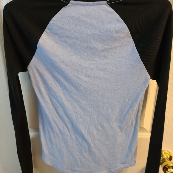 PINK xs shirt - Picture 3 of 3